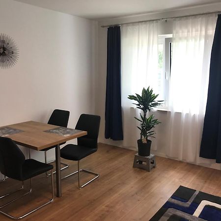 Schoene Neu Erbaute Wohnung Berlin Exterior foto